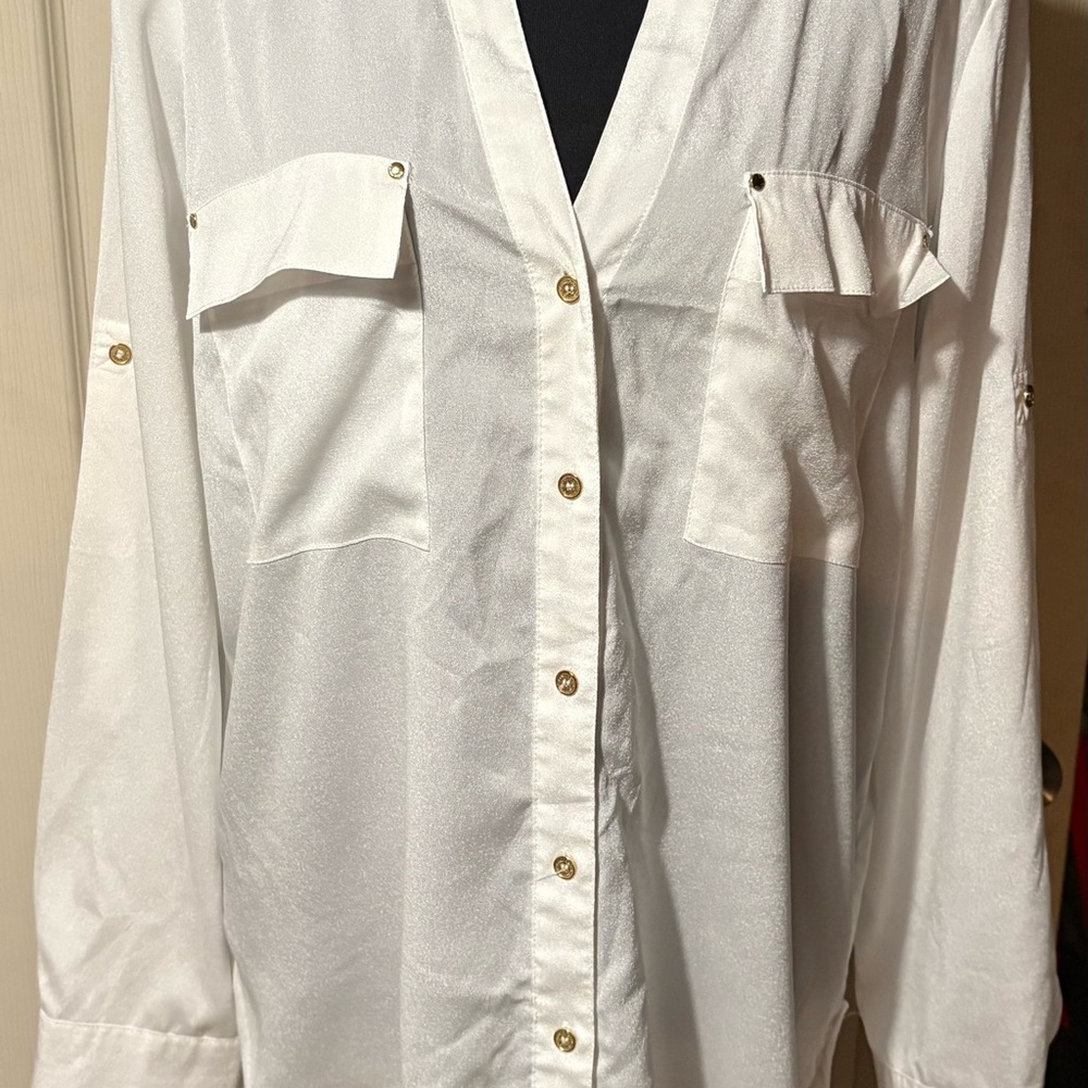 Calvin Klein White Button-Up Blouse with Gold Accents size medium